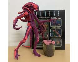 Figurka - Vetelec Alien 20cm  - 999 K